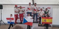 Zlato a stříbro pro Martina Adámka 60_vstoje.jpg